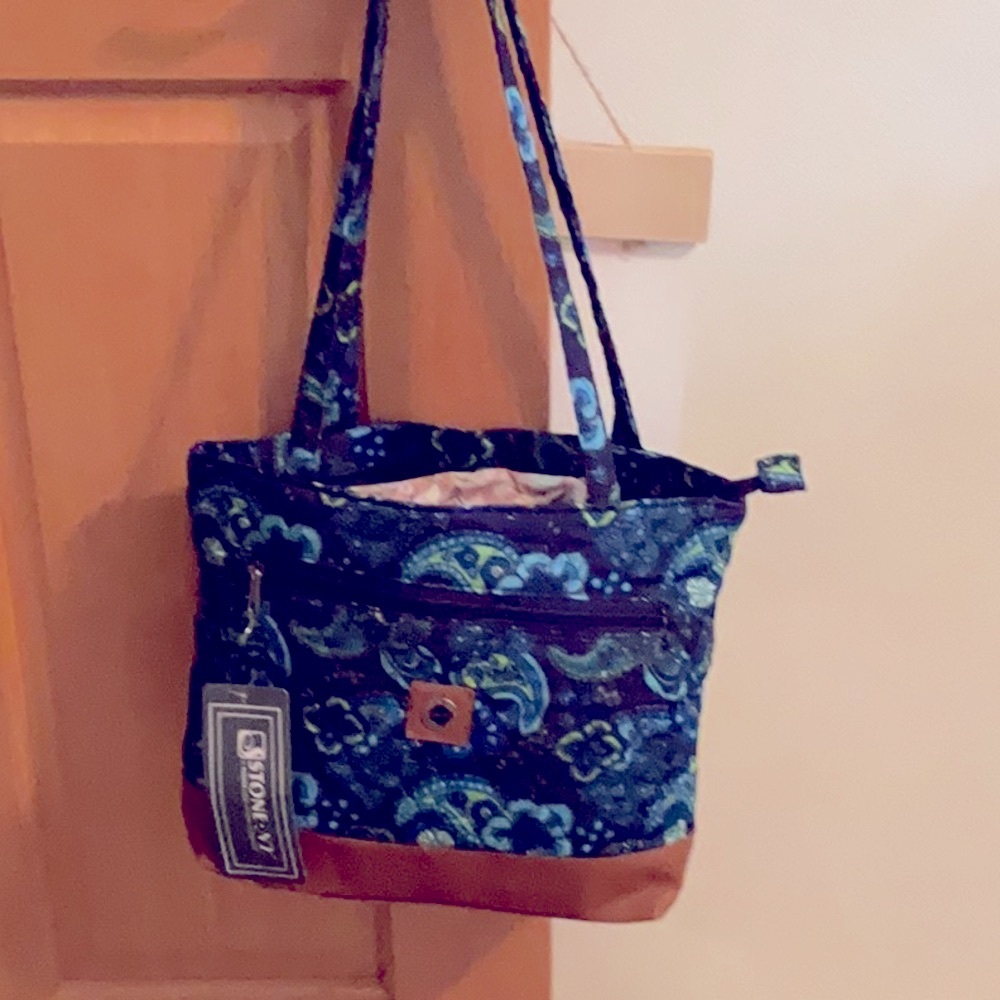 Stone Mountain cloth paisley purse